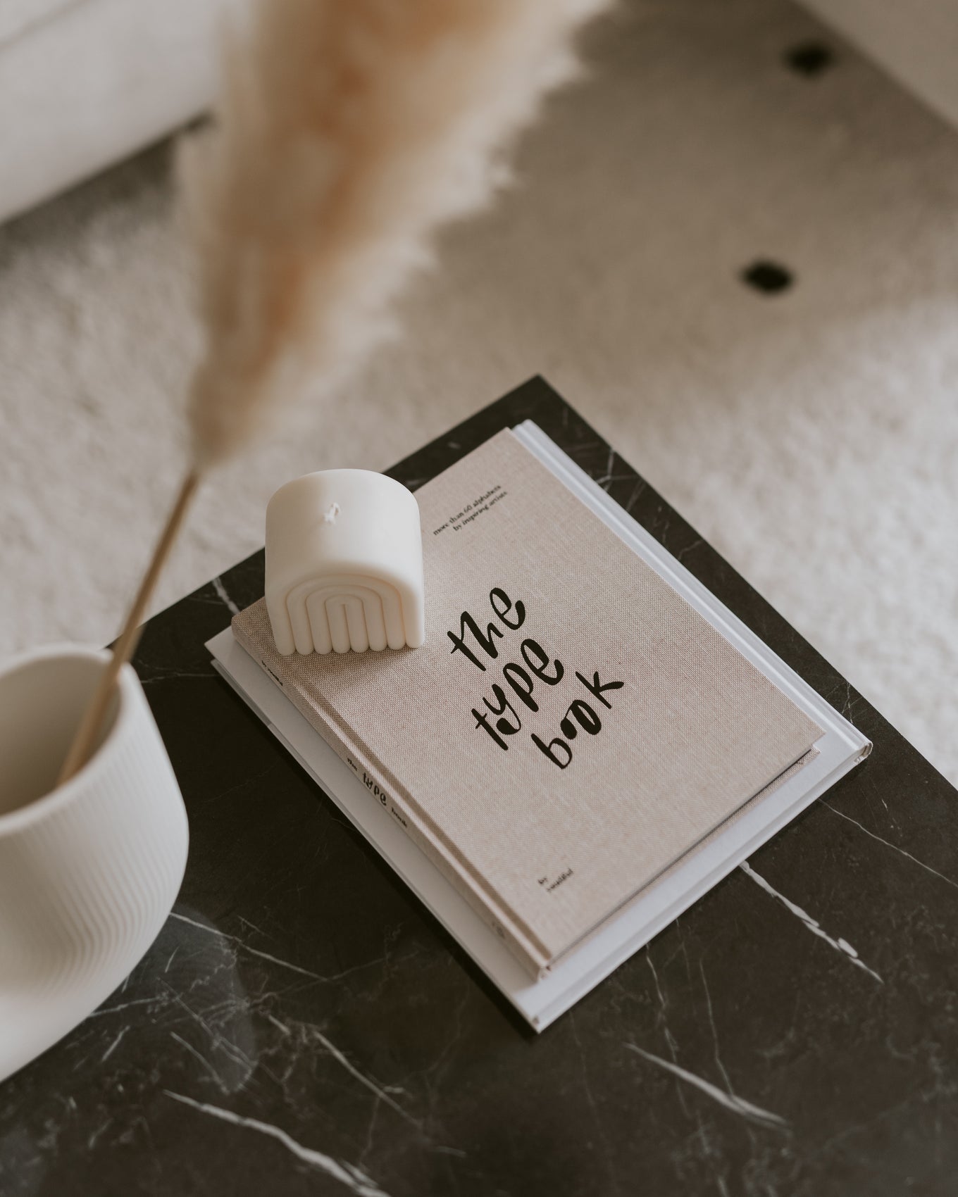 Coffee Table book "the type book"